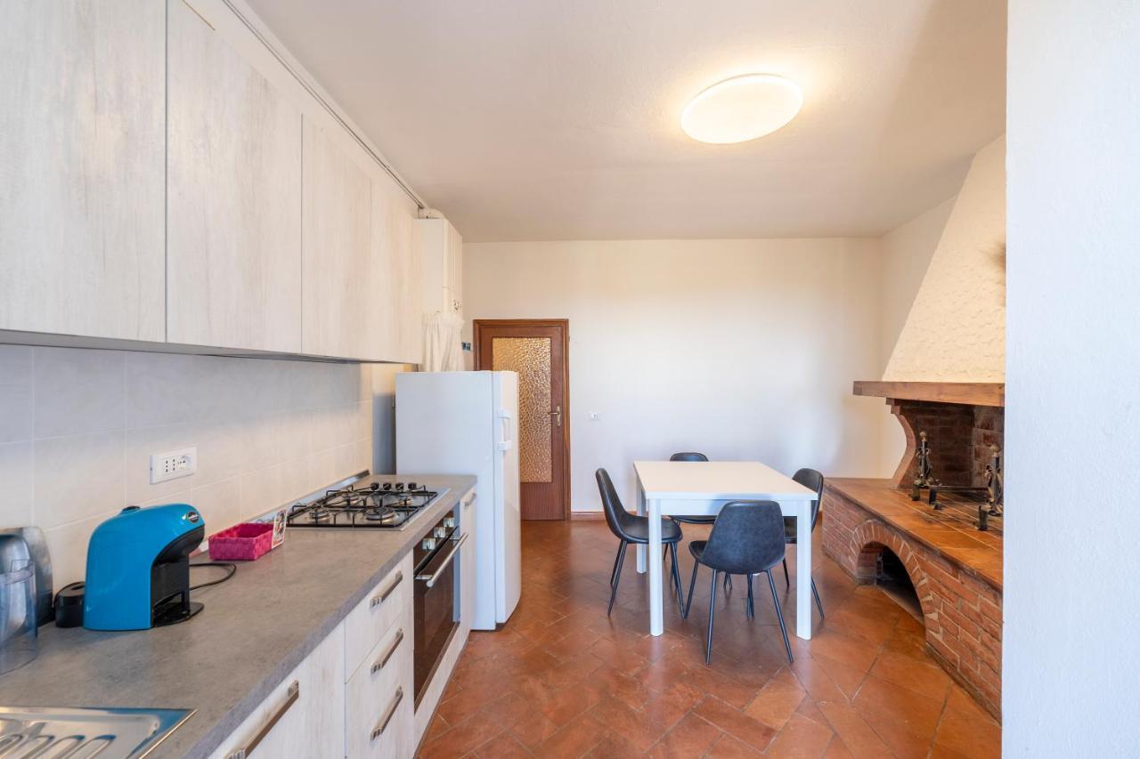 Le Vecchie Cantine Chianni Dış mekan fotoğraf